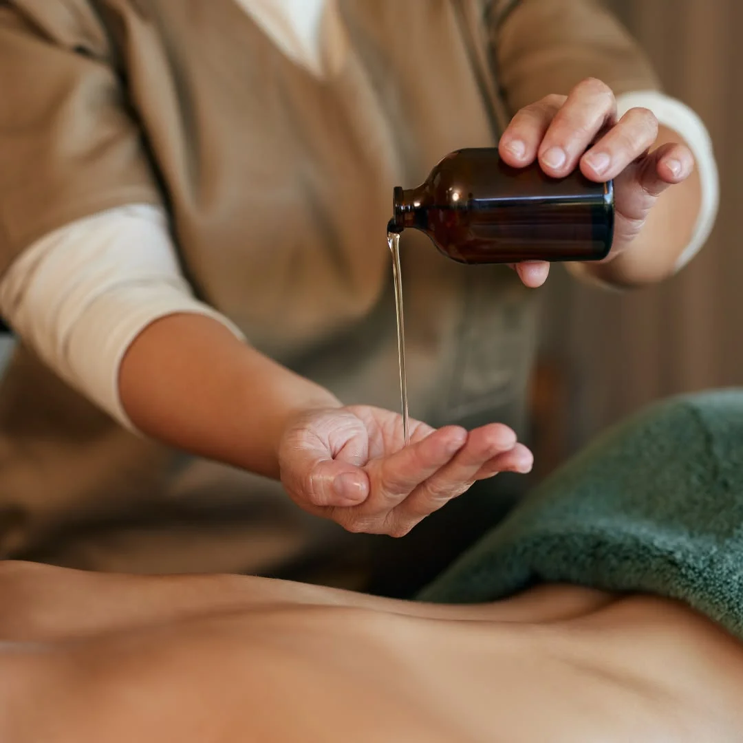 REDUCE ACNE, GAIN CONFIDENCE
