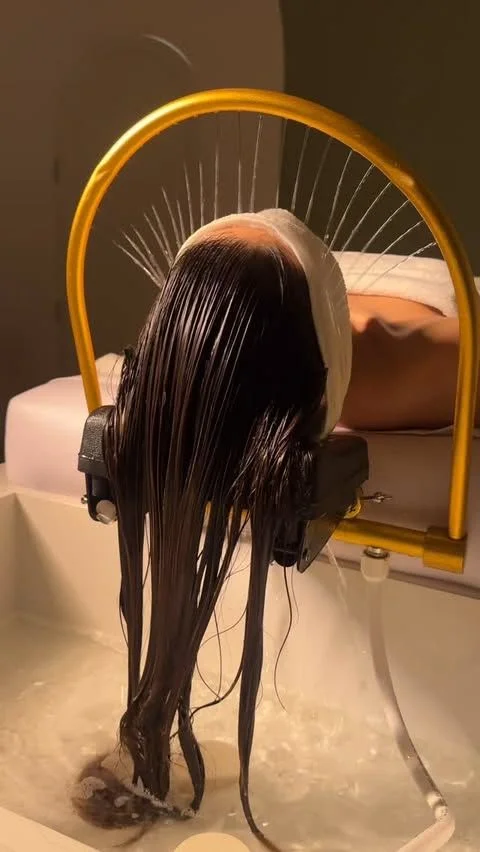 WAXING - CHIN